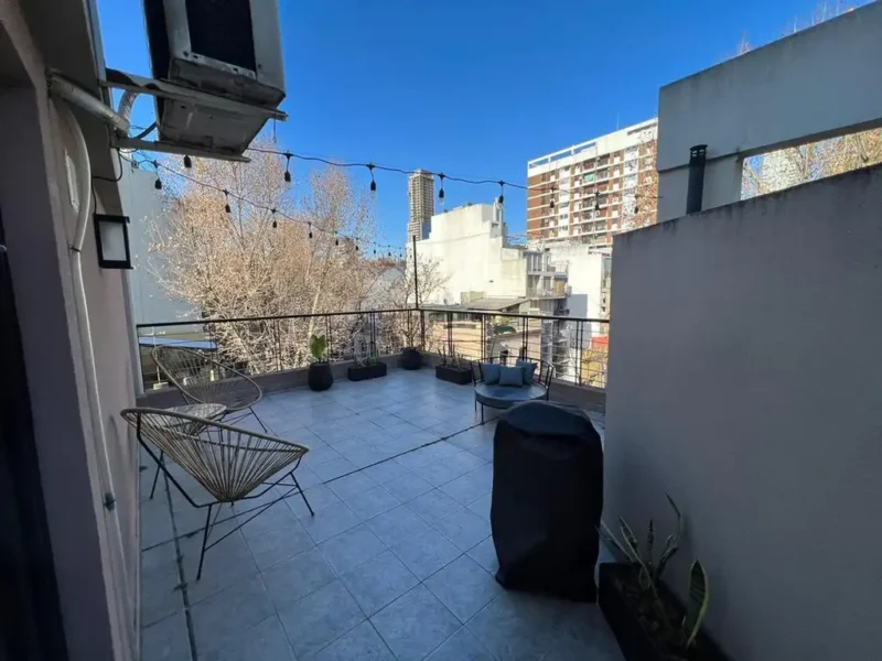 Charcas 5000, Piso 4