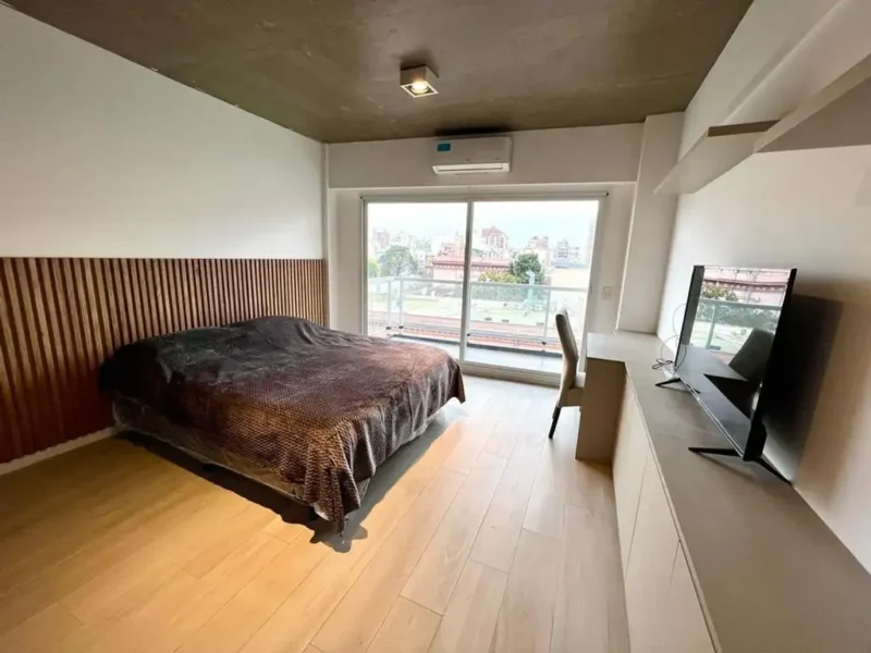 Teniente Juan Domingo Peron 4100, Piso 6