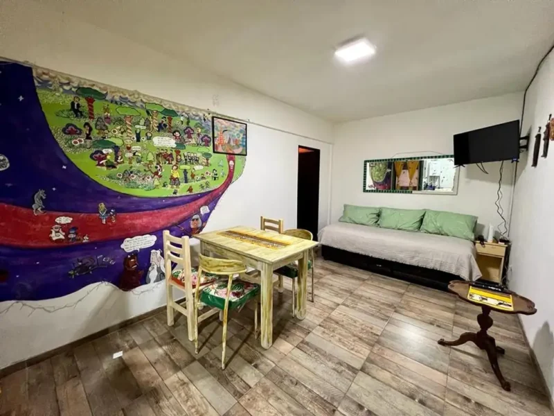 Francisco Acuña De Figueroa 400, Piso 1