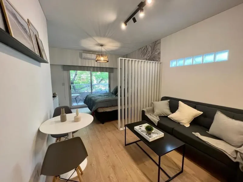 Sarmiento 4300, Piso 3