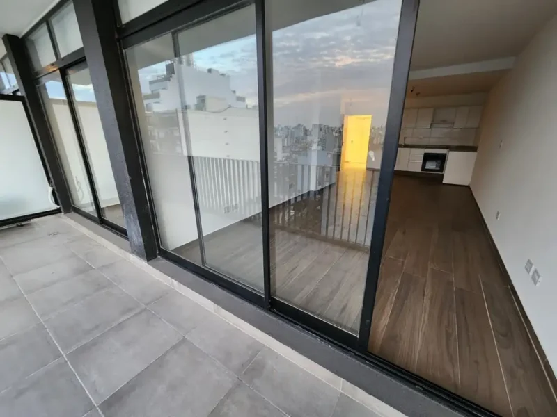 San Juan 2000, Piso 11