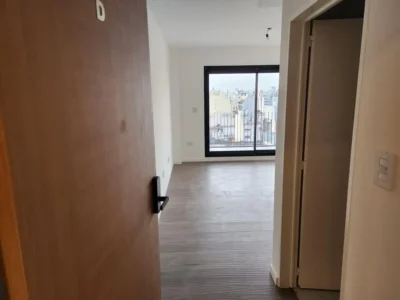 Av San Juan 1900, Piso 13