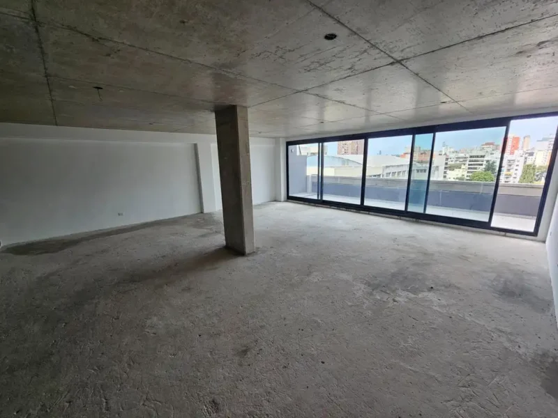 Av Del Libertador 6200, Piso 8